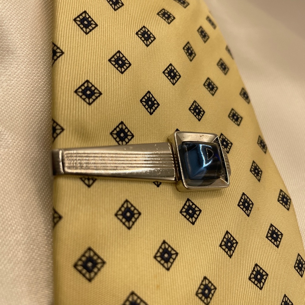 Vintage Mid-century Silver Tone Tie Clip Bold Art Deco Square Blue Stone ✨